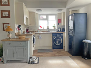 Photo 6- click for photo gallery